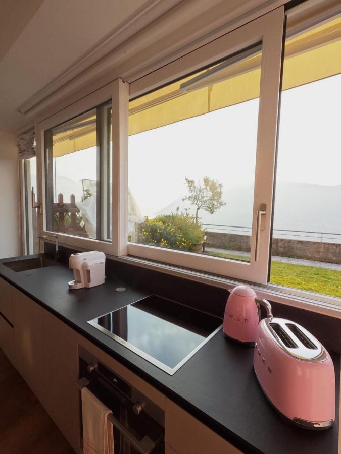 Gioiello Sul Lago D'Iseo Sale Marasino Exterior foto